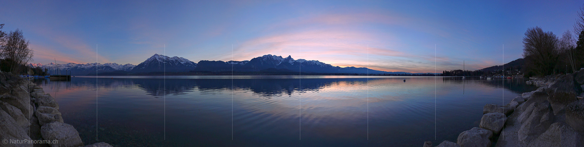 P001909a: Panorama Abendstimmung am Thunersee