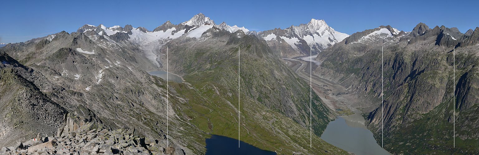 P002413: Grosspanorama Bergwelt