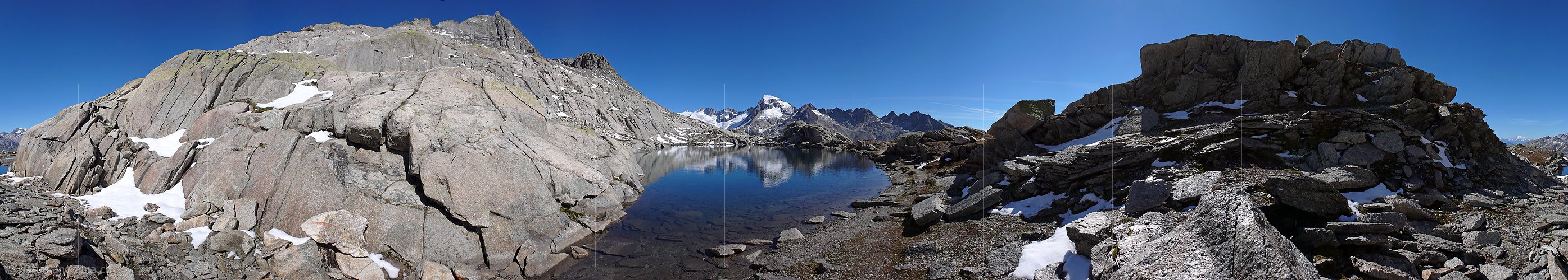 P002456: Panoramabild Galenstock und Bergsee