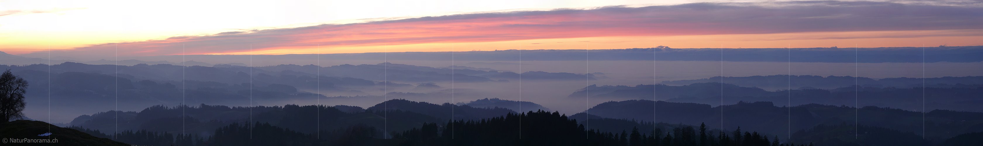 P002887: Panorama Abend über dem Emmental