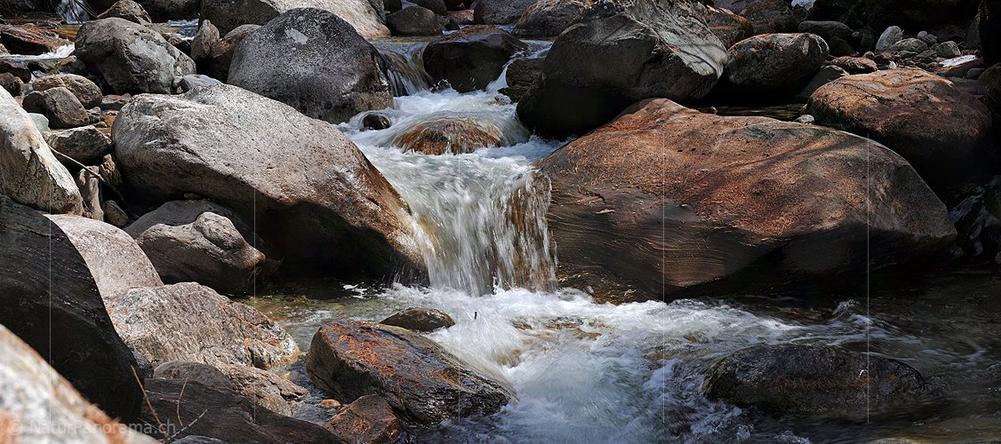 P003411: Panoramabild Bergbach
