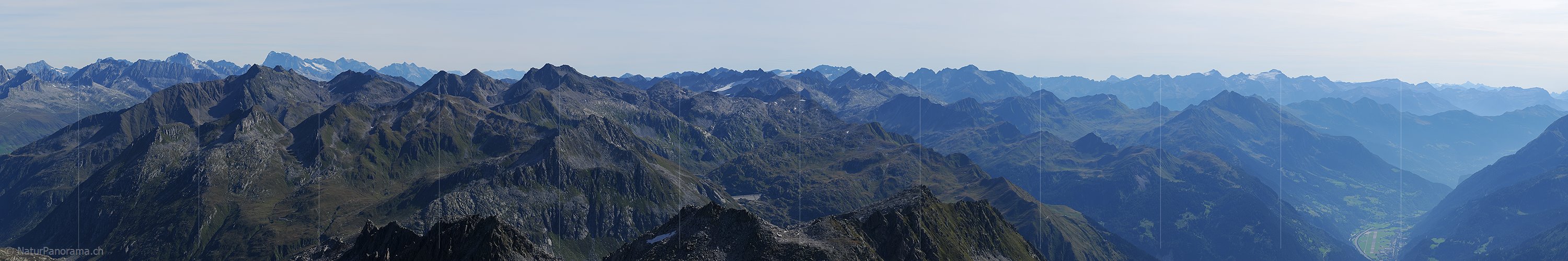 P004107b: Panoramafoto Gotthardgebiet und nördliche Tessiner Alpen