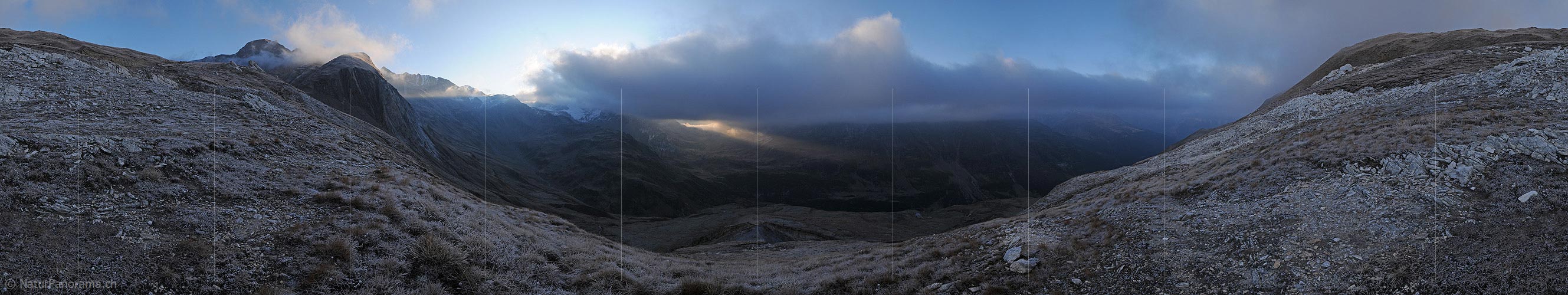 P004192: Panorama Morgenstimmung, Wolkenstimmung über dem Ofenhorn