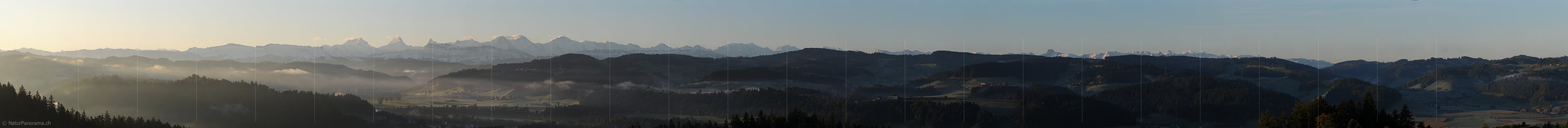 P004231: Grosspanorama Morgenstimmung Emmental