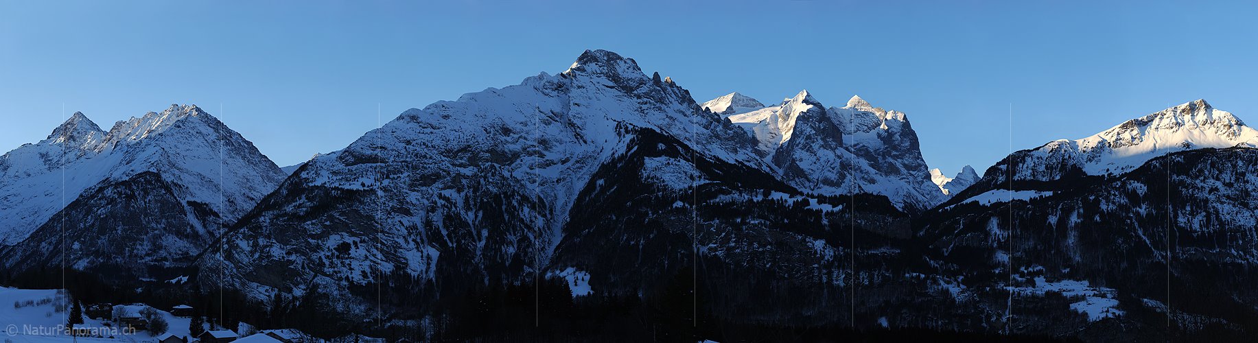 P004673: Panoramabild Morgenstimmung am Wetterhorn