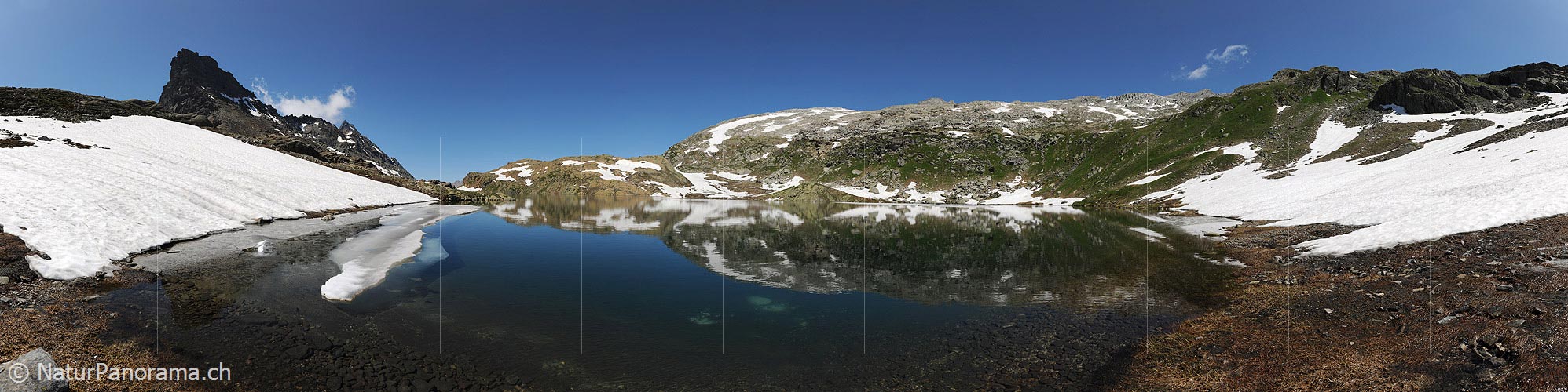 P005375: Panoramabild Spiegelung und Eisscholle im Geisspfadsee