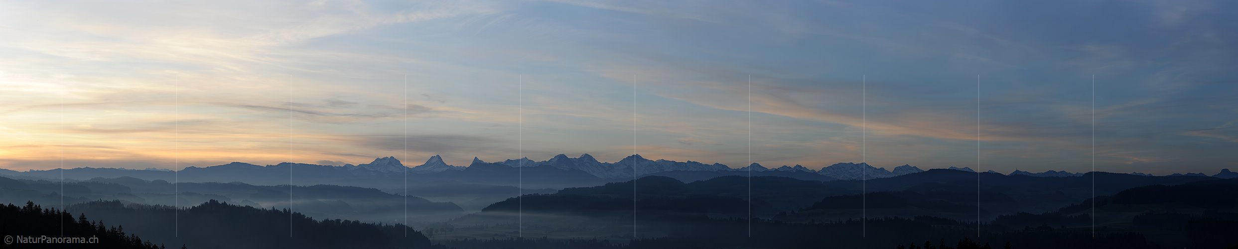 P005792: Panoramabild Morgen über dem Emmental