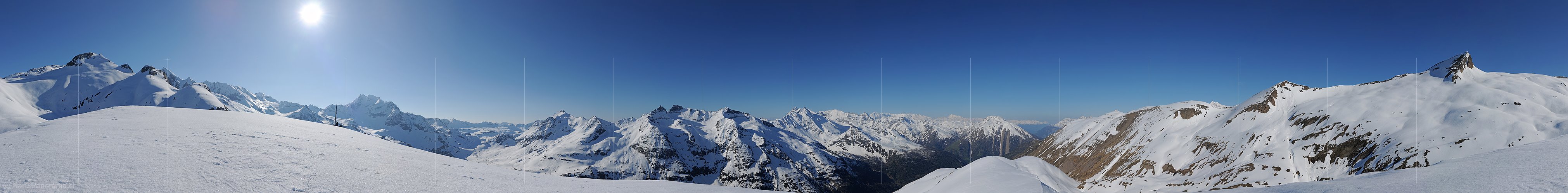 P006174: 360° Gipfelpanorama Holzerspitz