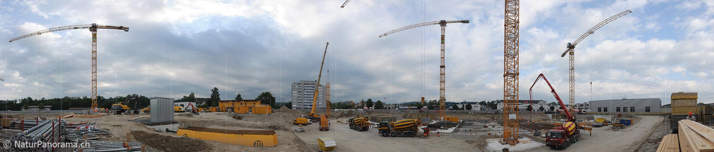P006242: Panoramic picture building site