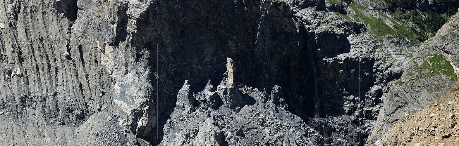 P006594: Panoramabild Bergsturz am Eiger