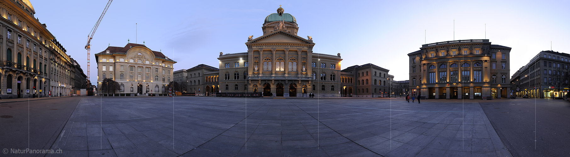 P009111: Panoramabild Nationalbank, Bundeshaus und Bundesplatz