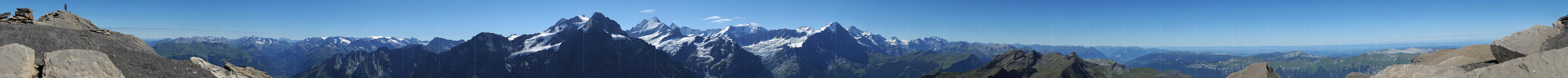P010487a: Langes Panoramafoto Berner Alpen vom Schwarzhorn