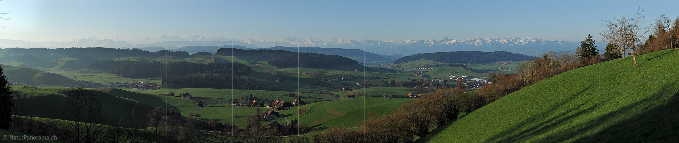 P012383: Panoramafoto Emmentaler Hügellandschaft