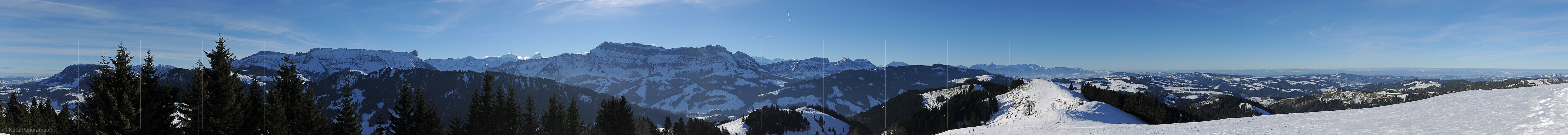 P013981: Panoramafoto Schrattenfluh, und Hohgant vom Wachthubel