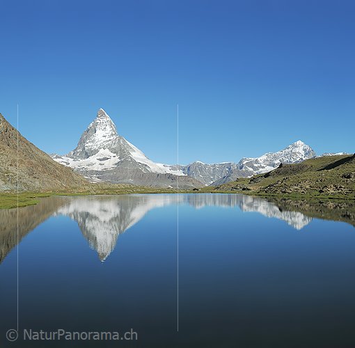 P014803b: Hochaufgelöstes Foto Matterhorn gespiegelt in Bergsee