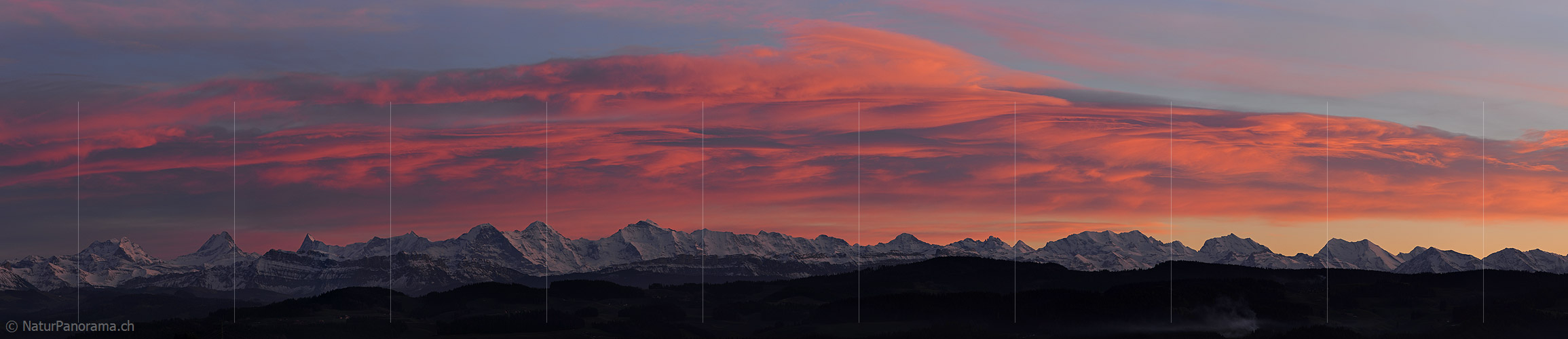 P015611b: Panoramic photo Evening with colored clouds over the Bernese Alps