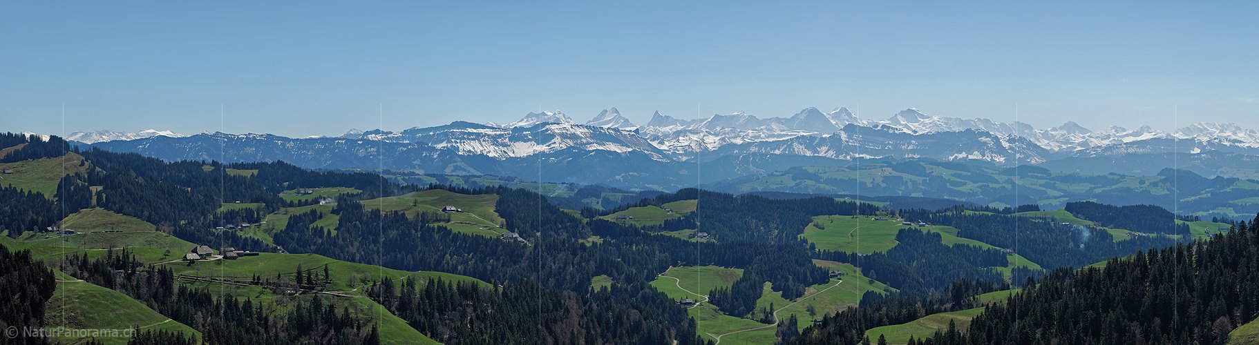 P016022d: Panoramafoto Berner Alpen vom Emmental