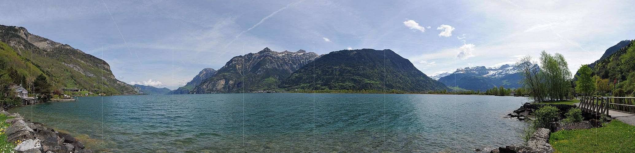 P016081: Panoramic photo Urnersee at Flüelen