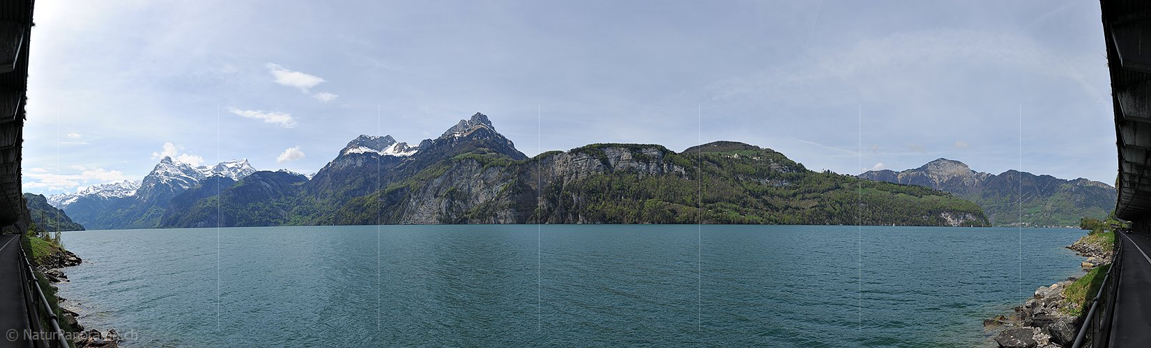 P016085: Panoramafoto Blick von der Axenstrasse über den Urnersee