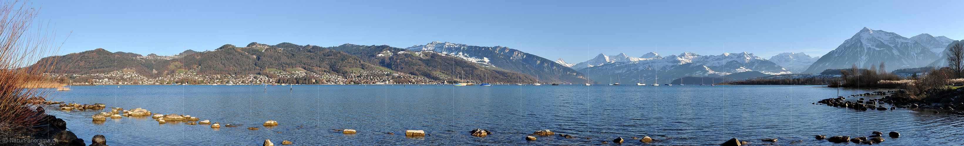 P016332c: Panoramafoto Eiger, Mönch und Jungfrau aus der Region Thun