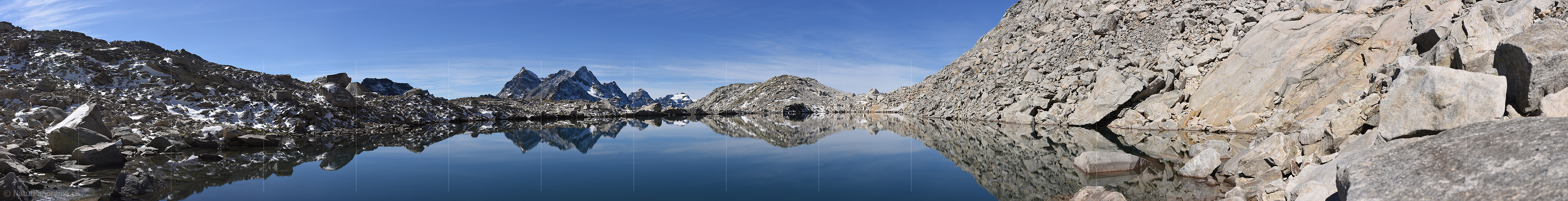 P016907a: Panoramic photo Perfect peflection in a mountain lake