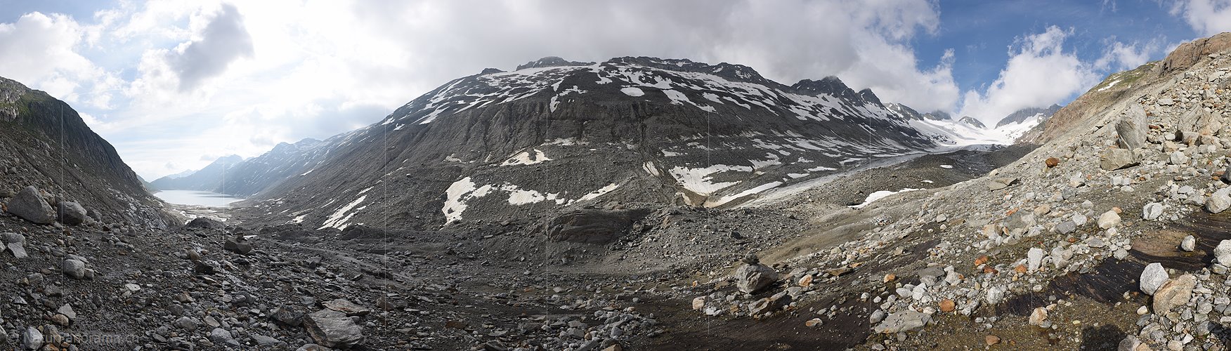 P018134: 360° Panoramafoto Oberaargletscher (Ehemaliges seitliches Gletschertor, Stand 7.2016)