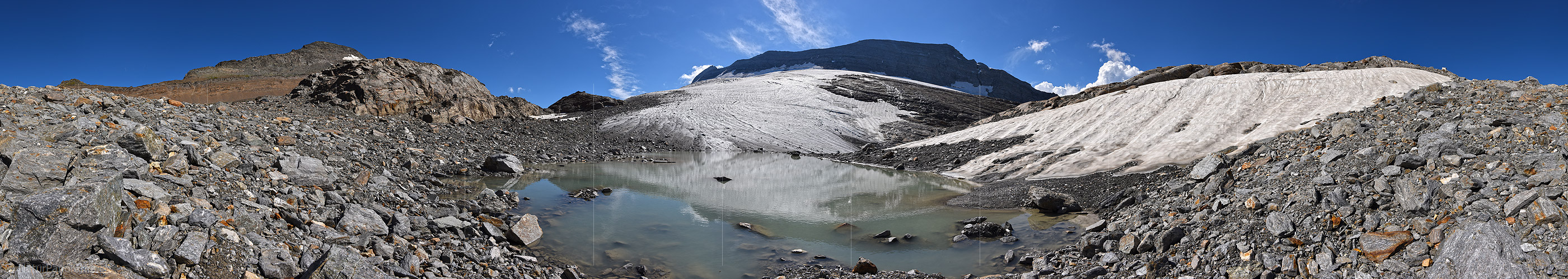 P018420: 360° panorama photo Proglacial Lake in front of the Chaltwasser Glacier