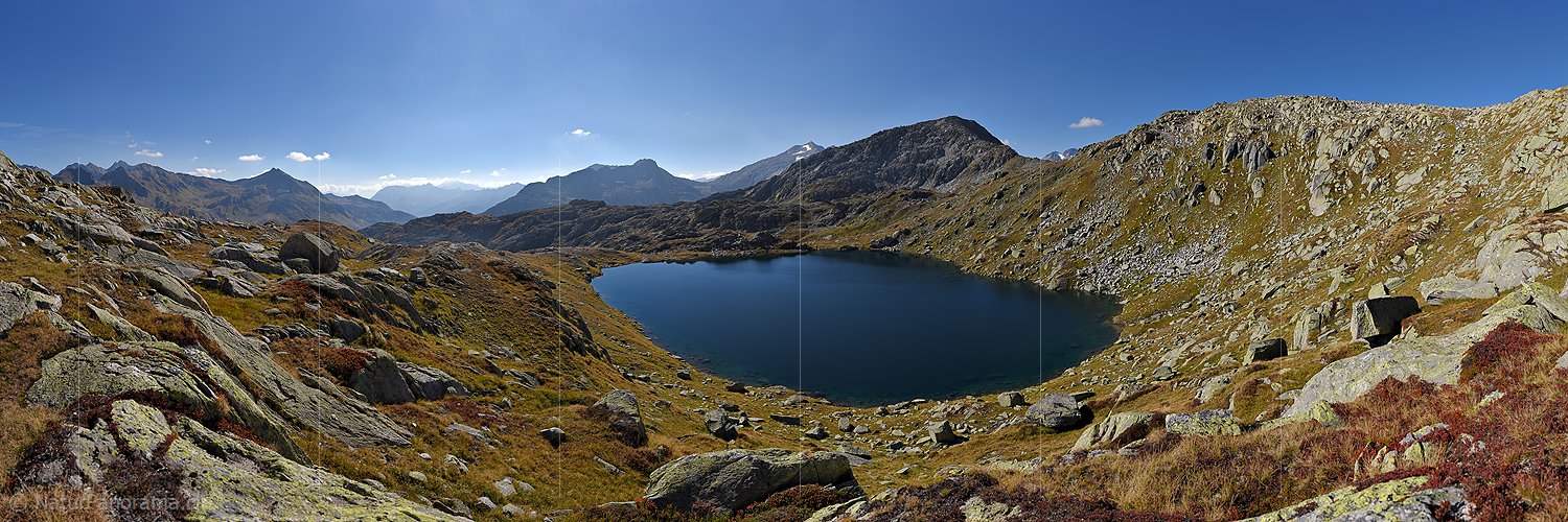 P018633: Panoramabild Bergsee im Gotthardgebiet