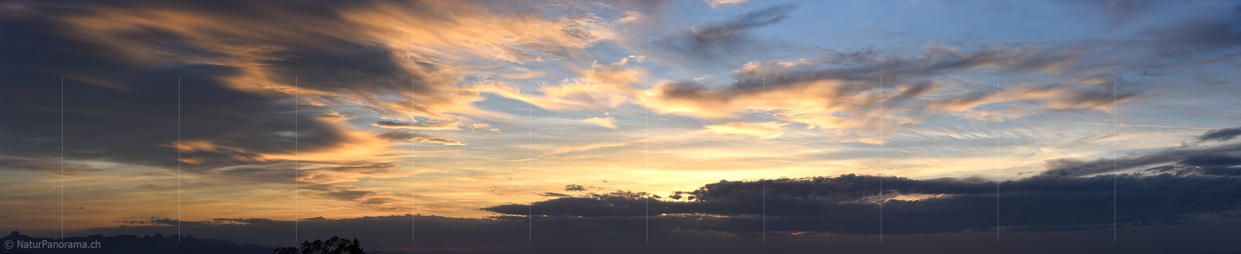 P018854: Panoramic photo Evening cloud painting