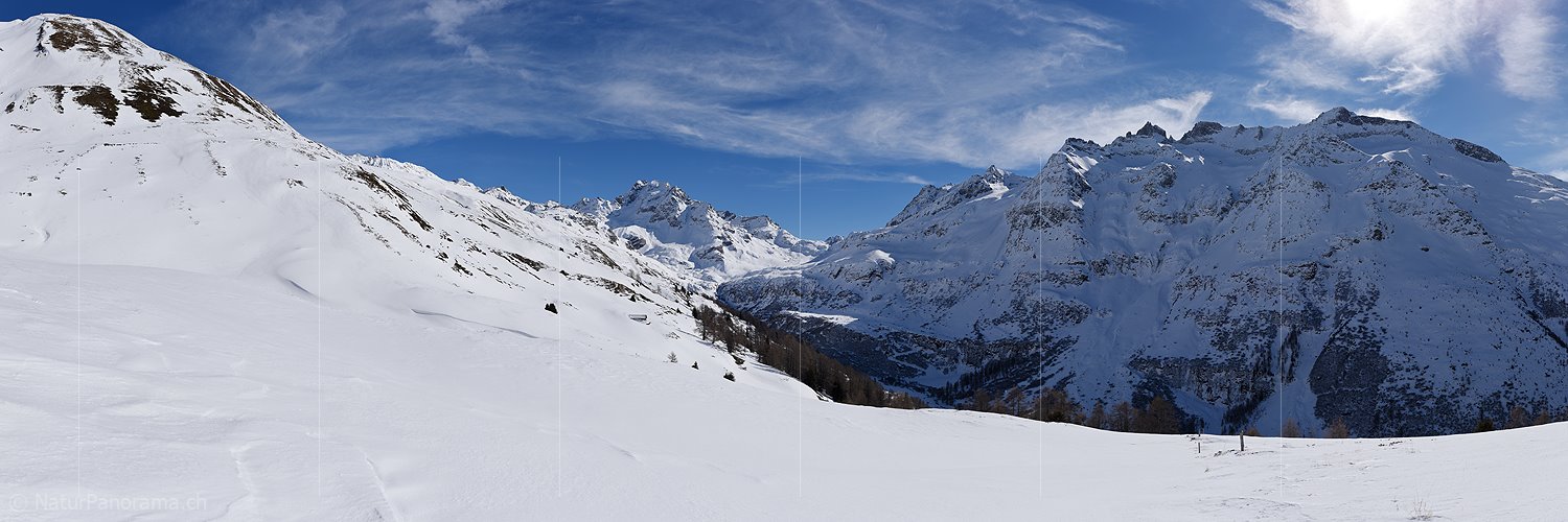 P019281: Panoramafoto Ofenhorn und Schinhorn-Massiv im Winter