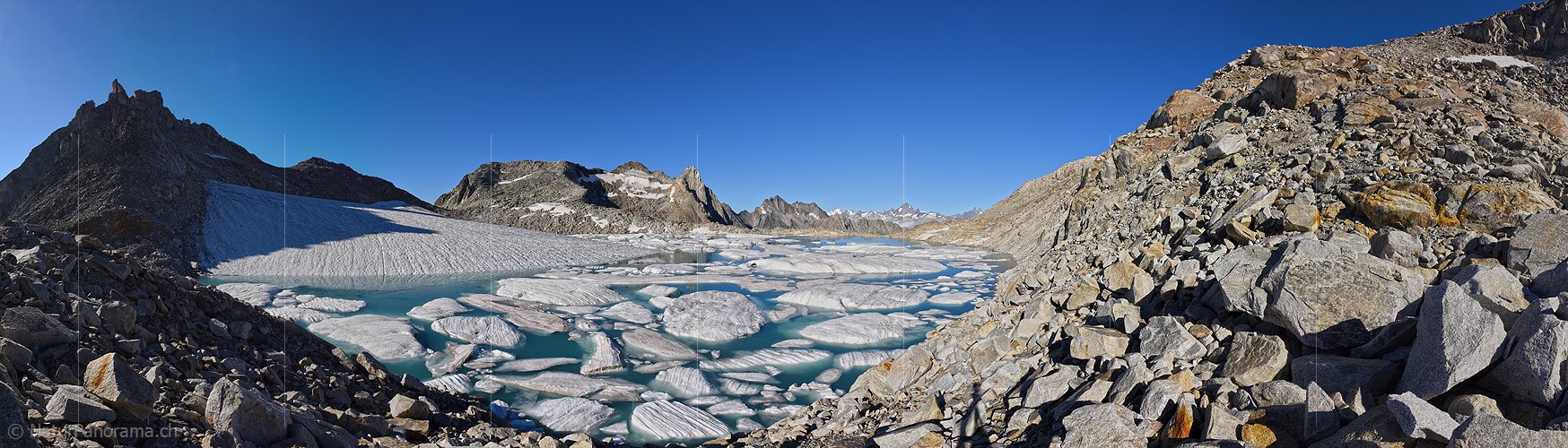 P022171: Panoramafoto Chüebodengletscher (Stand 9.2018)