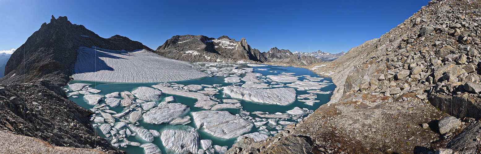 P022179: Panoramabild Chüebodengletscher (Stand 9.2018)