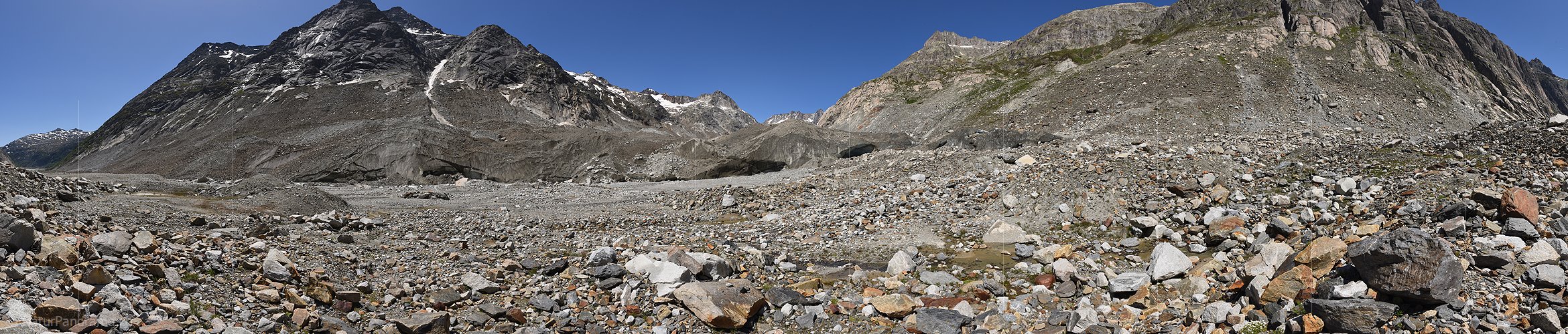 P025750: Panoramafoto Ursprung der Aare am Unteraargletscher (Stand 6.2022)