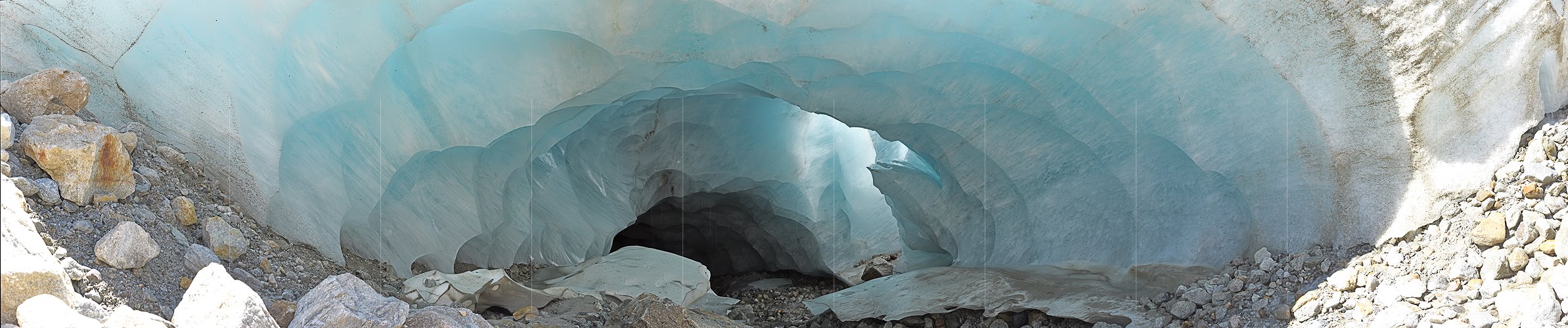 P025845: Gletscherhöhle