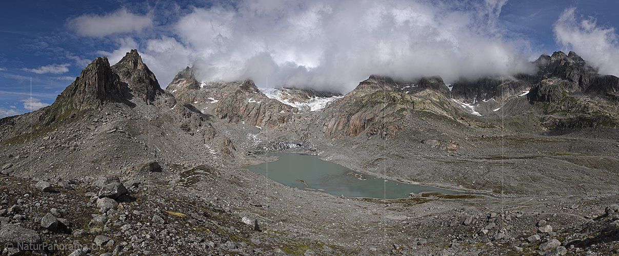 P026541: Panoramafoto Tiefengletscher und Galenstock (Stand 8.2023)