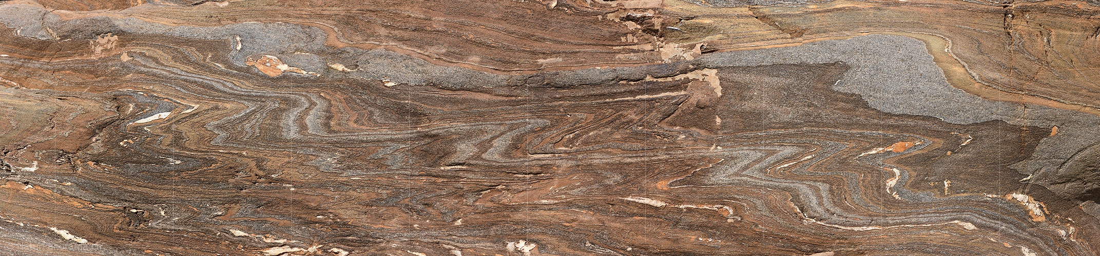 P021941: Panorama photo Glacier cut marbled