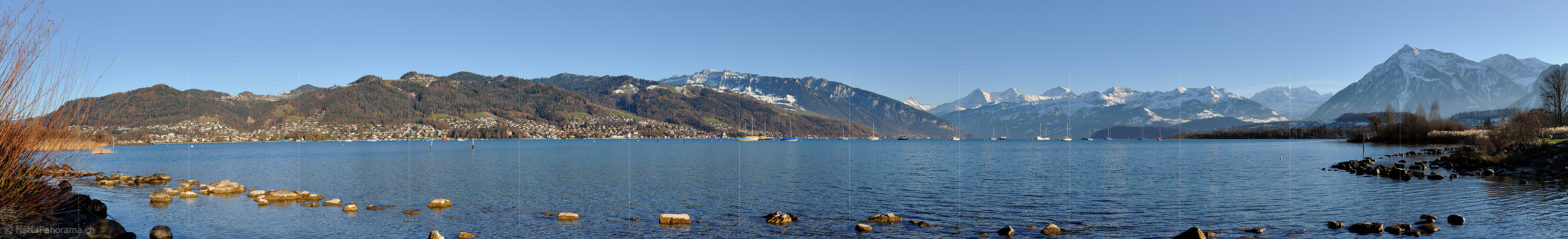 P016332b: Panoramafoto Eiger, Mönch und Jungfrau aus der Region Thun
