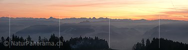 Panoramafoto Abendstimmung über dem Emmental