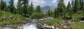 Grosspanoramabild Bergbach