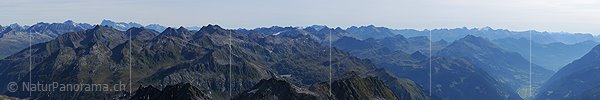 Panoramafoto Gotthardgebiet und nördliche Tessiner Alpen