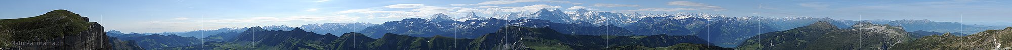 Langes Panoramafoto Berner Voralpen (Hohgant)