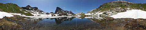Panoramabild Spiegelung im Geisspfadsee