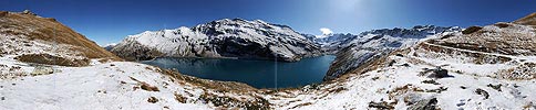 Big panoramic picture of a valley
