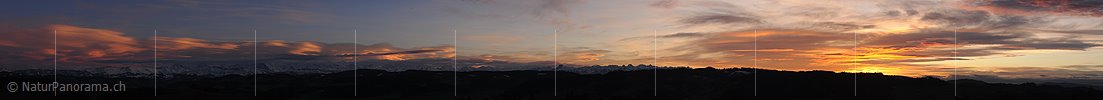 Panoramabild Dramatische Abendstimmung