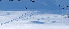 Panorama ski tracks (ascent and descent)