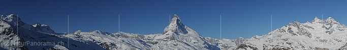 Hochauflösendes Panoramafoto Matterhorn im Winter (Schneebedeckt)