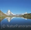 Hochaufgelöstes Foto Matterhorn gespiegelt in Bergsee
