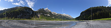 Gigapixel panorama of a natural landscape