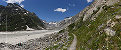 Panorama photo Impressive, primeval mountain landscape in the Bernese Alps